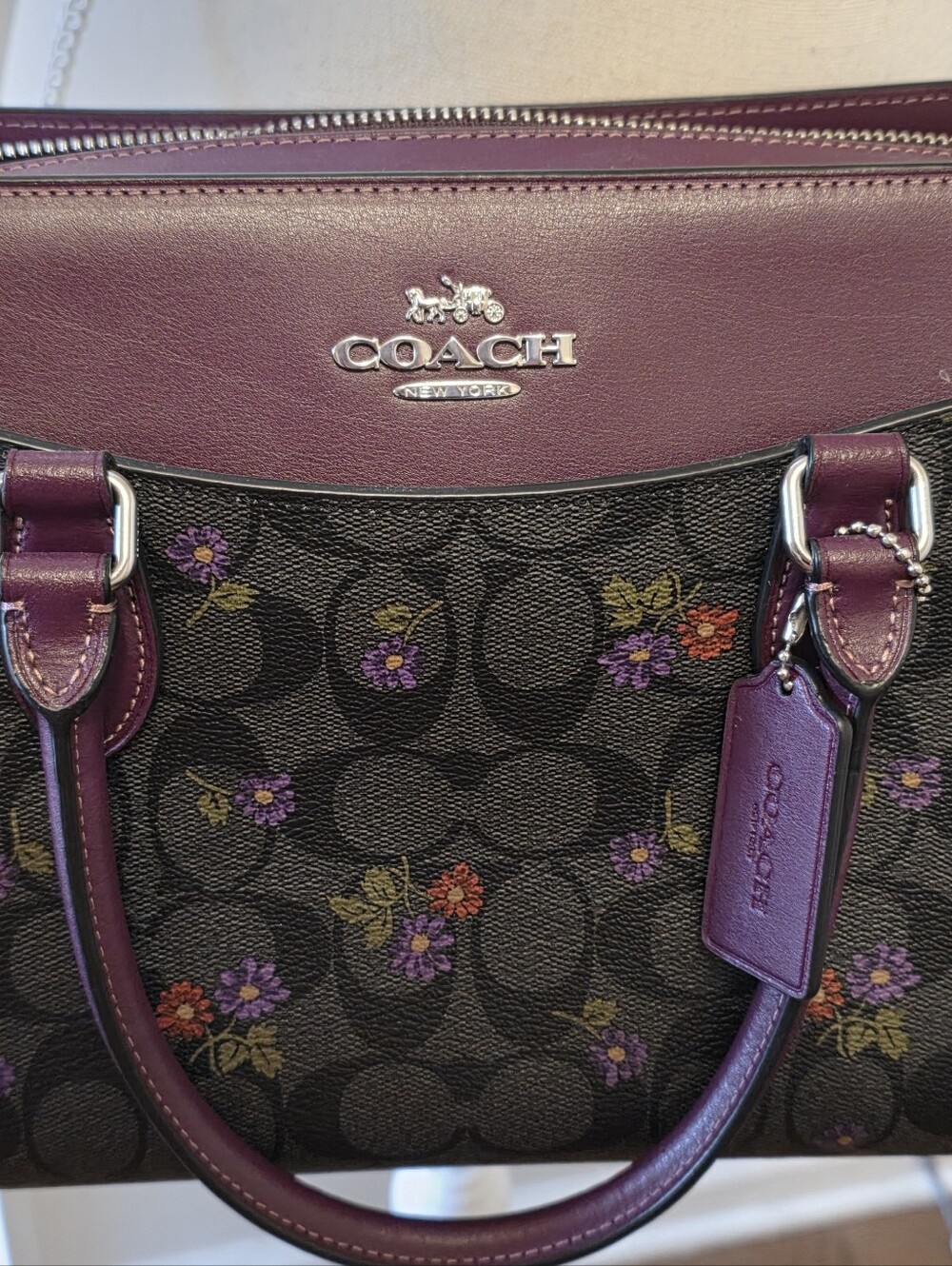 Coach Purse - Picture 3 of 9